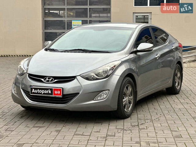 Серый Хендай Элантра, объемом двигателя 1.6 л и пробегом 133 тыс. км за 8690 $, фото 1 на Automoto.ua