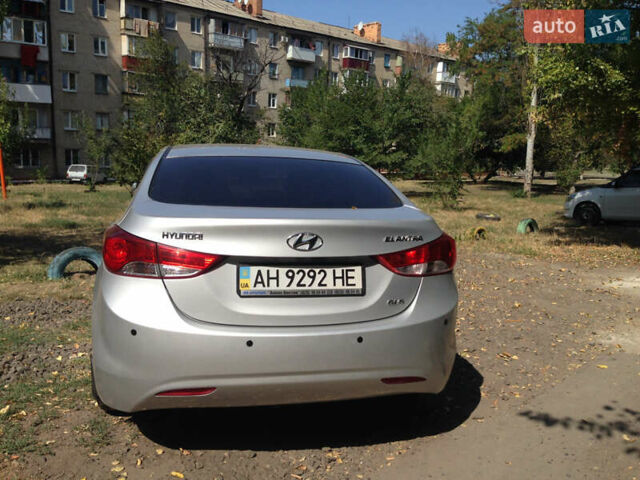 Хендай Элантра 2013 в Киеве на Automoto.ua Серый Хендай Элантра, объемом двигателя 1.8 л и пробегом 223 тыс. км за 10500 $, фото 1 на Automoto.ua