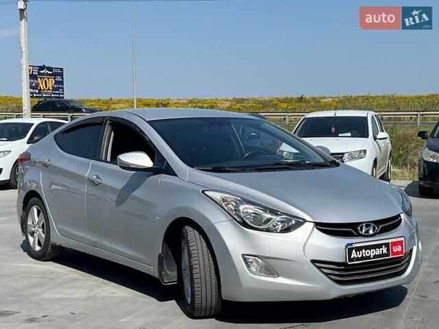 Серый Хендай Элантра, объемом двигателя 1.8 л и пробегом 107 тыс. км за 8990 $, фото 1 на Automoto.ua