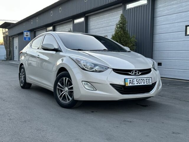 Хендай Елантра 2014 у Дніпро (Дніпропетровську) на Automoto.ua Сірий Хендай Елантра, об'ємом двигуна 1.6 л та пробігом 95 тис. км за 8800 $, фото 1 на Automoto.ua
