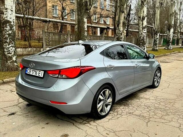 Серый Хендай Элантра, объемом двигателя 1.8 л и пробегом 130 тыс. км за 8800 $, фото 1 на Automoto.ua