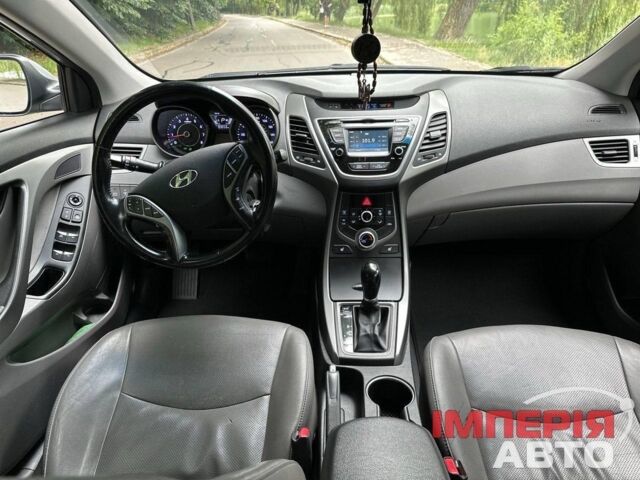 Сірий Хендай Елантра, об'ємом двигуна 1.8 л та пробігом 0 тис. км за 10400 $, фото 1 на Automoto.ua