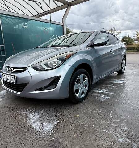 Сірий Хендай Елантра, об'ємом двигуна 1.8 л та пробігом 180 тис. км за 9400 $, фото 1 на Automoto.ua