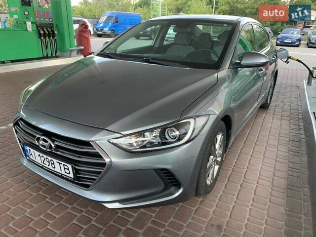 Сірий Хендай Елантра, об'ємом двигуна 2 л та пробігом 169 тис. км за 11700 $, фото 1 на Automoto.ua