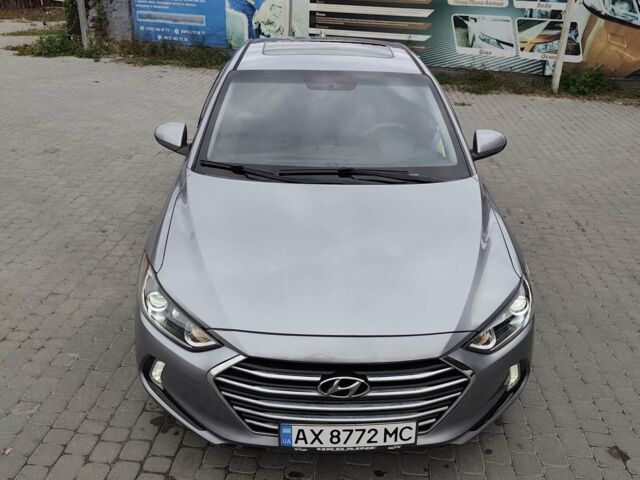 Сірий Хендай Елантра, об'ємом двигуна 2 л та пробігом 179 тис. км за 11500 $, фото 1 на Automoto.ua