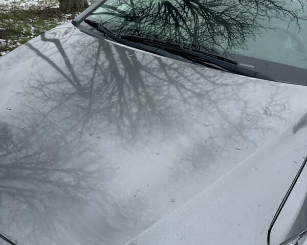 Серый Хендай Элантра, объемом двигателя 2 л и пробегом 163 тыс. км за 11000 $, фото 1 на Automoto.ua