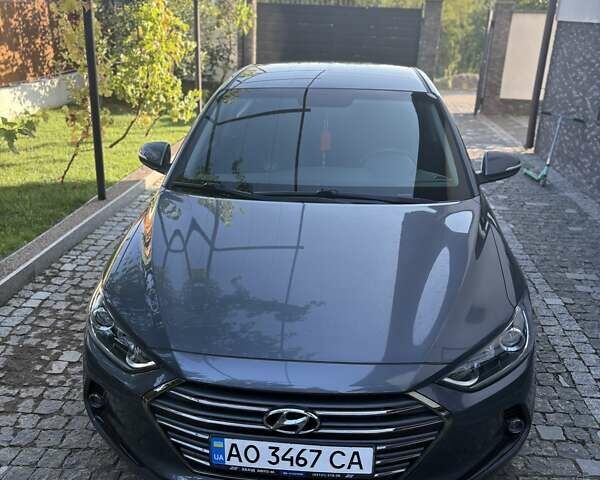 Серый Хендай Элантра, объемом двигателя 1.59 л и пробегом 92 тыс. км за 11000 $, фото 1 на Automoto.ua