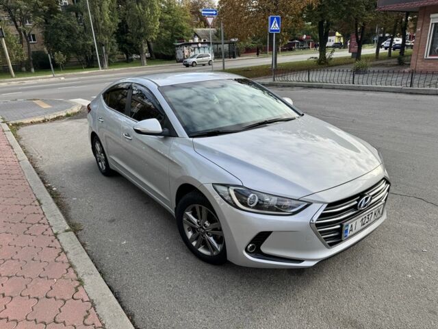Хендай Элантра 2018 в Борисполе на Automoto.ua Серый Хендай Элантра, объемом двигателя 1.6 л и пробегом 135 тыс. км за 13500 $, фото 1 на Automoto.ua