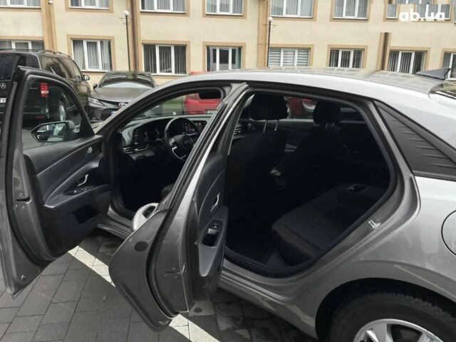 Серый Хендай Элантра, объемом двигателя 1.6 л и пробегом 56 тыс. км за 7200 $, фото 1 на Automoto.ua