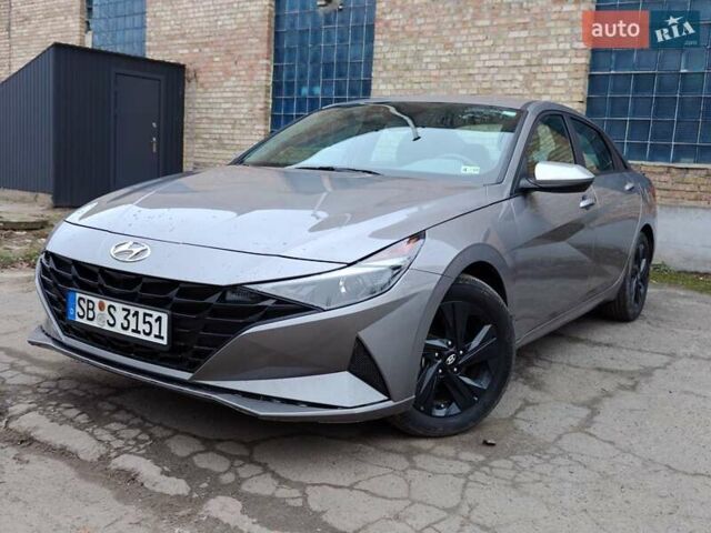 Сірий Хендай Елантра, об'ємом двигуна 1.58 л та пробігом 25 тис. км за 21900 $, фото 1 на Automoto.ua