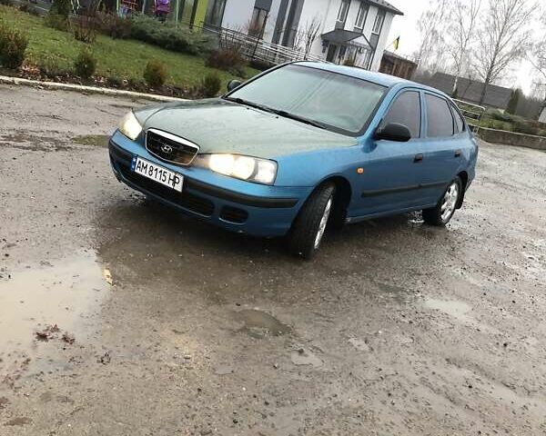 Синий Хендай Элантра, объемом двигателя 2 л и пробегом 300 тыс. км за 2050 $, фото 1 на Automoto.ua