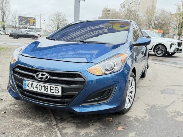 Синій Хендай Елантра, об'ємом двигуна 2 л та пробігом 151 тис. км за 8199 $, фото 1 на Automoto.ua