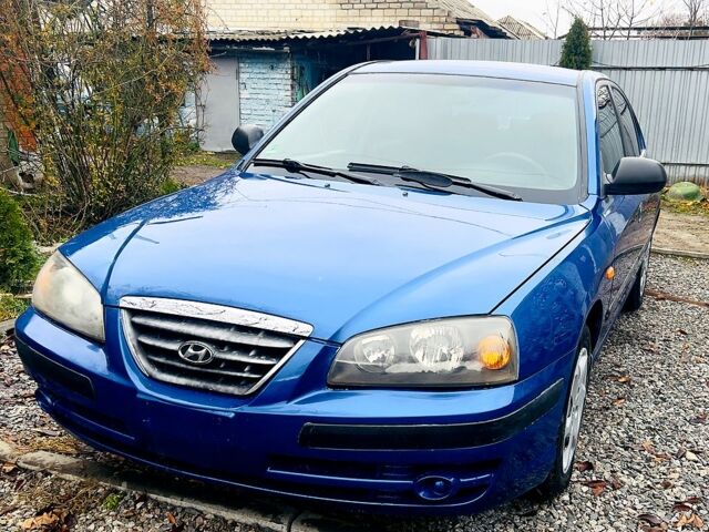 Синій Хендай Елантра, об'ємом двигуна 1.6 л та пробігом 200 тис. км за 3250 $, фото 1 на Automoto.ua
