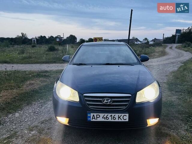 Синій Хендай Елантра, об'ємом двигуна 1.59 л та пробігом 231 тис. км за 5500 $, фото 1 на Automoto.ua