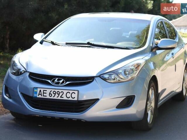 Синий Хендай Элантра, объемом двигателя 1.8 л и пробегом 255 тыс. км за 6900 $, фото 1 на Automoto.ua