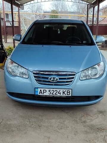 Синий Хендай Элантра, объемом двигателя 1.49 л и пробегом 162 тыс. км за 8000 $, фото 1 на Automoto.ua