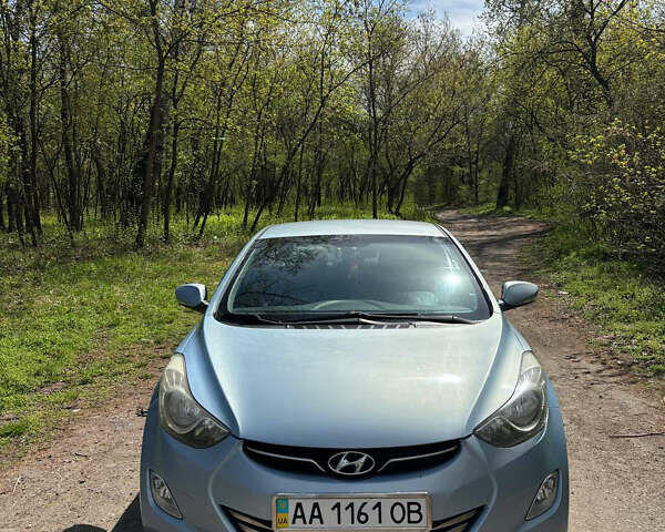 Синий Хендай Элантра, объемом двигателя 1.8 л и пробегом 170 тыс. км за 10499 $, фото 1 на Automoto.ua