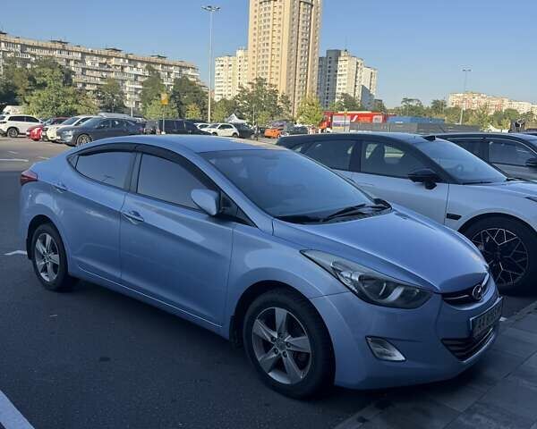 Хендай Элантра 2013 в Киеве на Automoto.ua Синий Хендай Элантра, объемом двигателя 1.8 л и пробегом 141 тыс. км за 11600 $, фото 1 на Automoto.ua