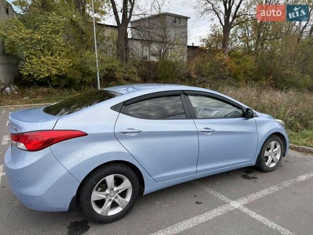 Синий Хендай Элантра, объемом двигателя 1.8 л и пробегом 187 тыс. км за 9950 $, фото 1 на Automoto.ua