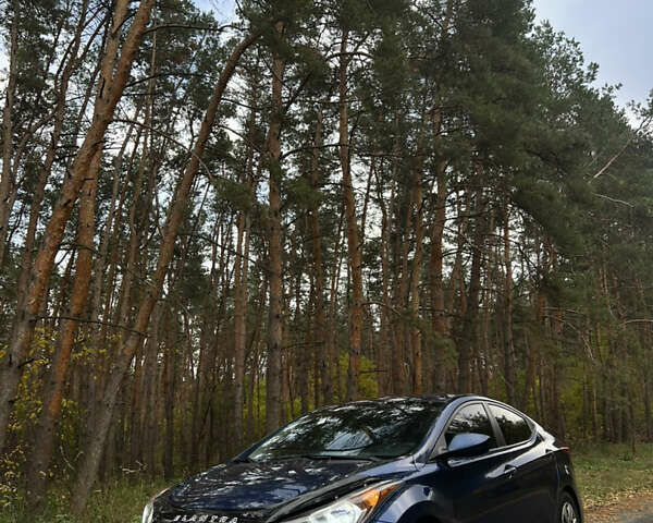 Синий Хендай Элантра, объемом двигателя 1.8 л и пробегом 200 тыс. км за 8900 $, фото 1 на Automoto.ua