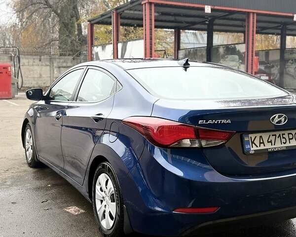 Синий Хендай Элантра, объемом двигателя 1.8 л и пробегом 188 тыс. км за 9000 $, фото 1 на Automoto.ua