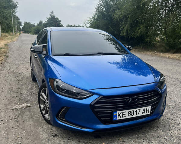 Синий Хендай Элантра, объемом двигателя 2 л и пробегом 135 тыс. км за 11000 $, фото 1 на Automoto.ua