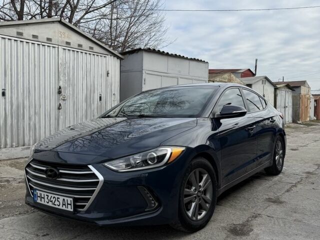 Синий Хендай Элантра, объемом двигателя 2 л и пробегом 104 тыс. км за 10400 $, фото 1 на Automoto.ua