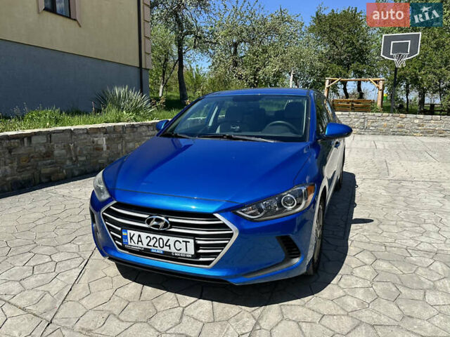 Синий Хендай Элантра, объемом двигателя 2 л и пробегом 135 тыс. км за 9900 $, фото 1 на Automoto.ua