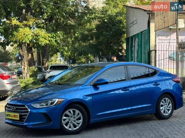 Синій Хендай Елантра, об'ємом двигуна 2 л та пробігом 127 тис. км за 11499 $, фото 1 на Automoto.ua
