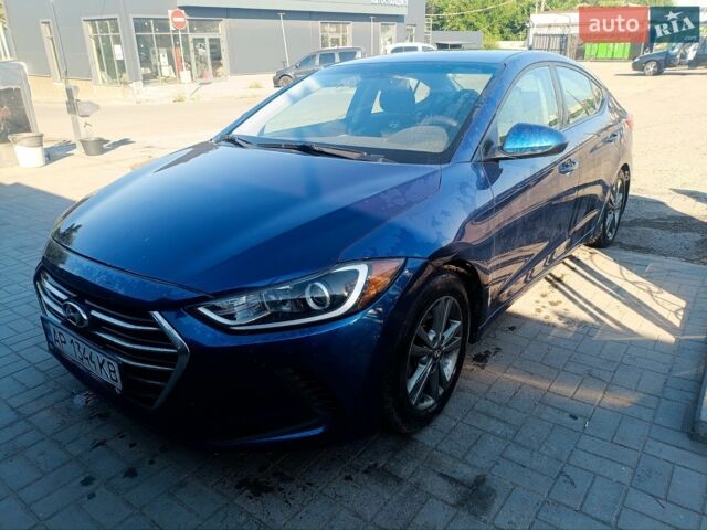 Синий Хендай Элантра, объемом двигателя 2 л и пробегом 175 тыс. км за 8800 $, фото 1 на Automoto.ua