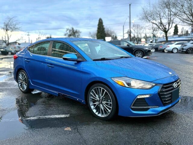 Синій Хендай Елантра, об'ємом двигуна 1.6 л та пробігом 65 тис. км за 2100 $, фото 1 на Automoto.ua