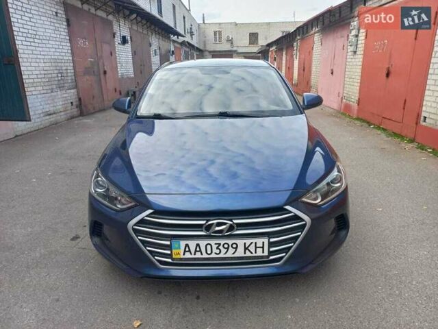 Хендай Элантра 2018 в Киеве на Automoto.ua Синий Хендай Элантра, объемом двигателя 1.59 л и пробегом 119 тыс. км за 11500 $, фото 1 на Automoto.ua