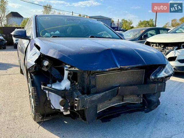 Синий Хендай Элантра, объемом двигателя 2 л и пробегом 162 тыс. км за 9200 $, фото 1 на Automoto.ua