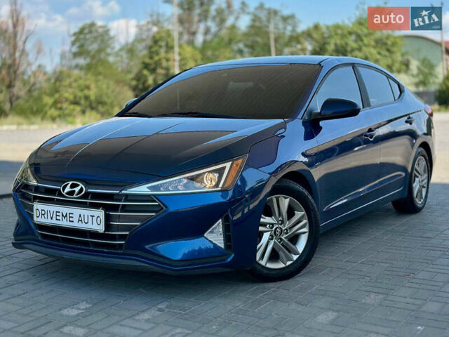 Синий Хендай Элантра, объемом двигателя 2 л и пробегом 152 тыс. км за 12500 $, фото 1 на Automoto.ua