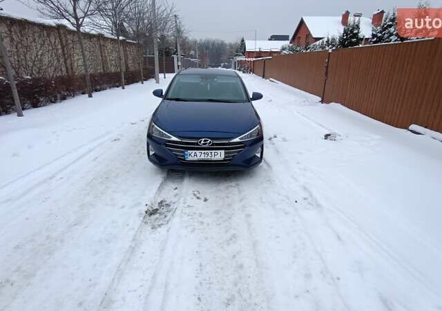 Синій Хендай Елантра, об'ємом двигуна 2 л та пробігом 154 тис. км за 13000 $, фото 1 на Automoto.ua