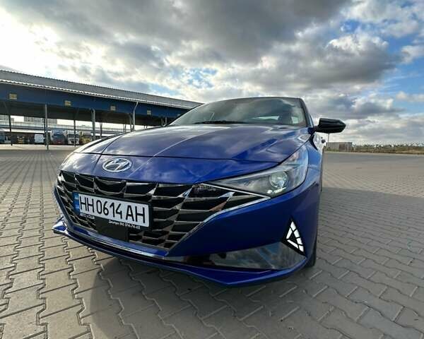 Синій Хендай Елантра, об'ємом двигуна 2 л та пробігом 57 тис. км за 18500 $, фото 1 на Automoto.ua