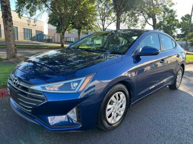 Синий Хендай Элантра, объемом двигателя 2 л и пробегом 34 тыс. км за 2800 $, фото 1 на Automoto.ua