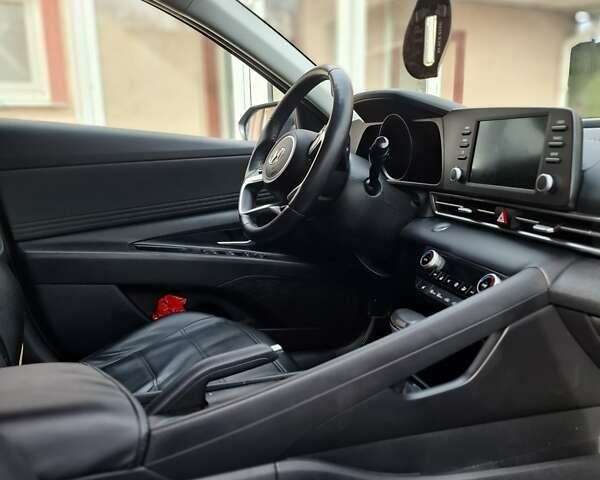 Зеленый Хендай Элантра, объемом двигателя 1.59 л и пробегом 52 тыс. км за 18000 $, фото 1 на Automoto.ua