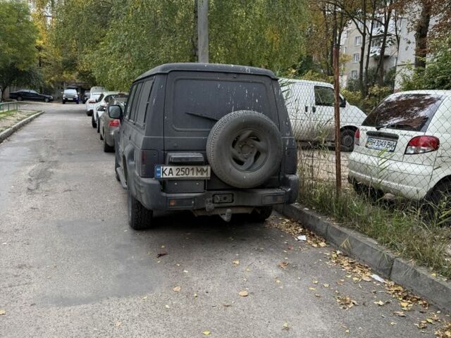 Синій Хендай Галлопер, об'ємом двигуна 2.5 л та пробігом 450 тис. км за 2300 $, фото 1 на Automoto.ua