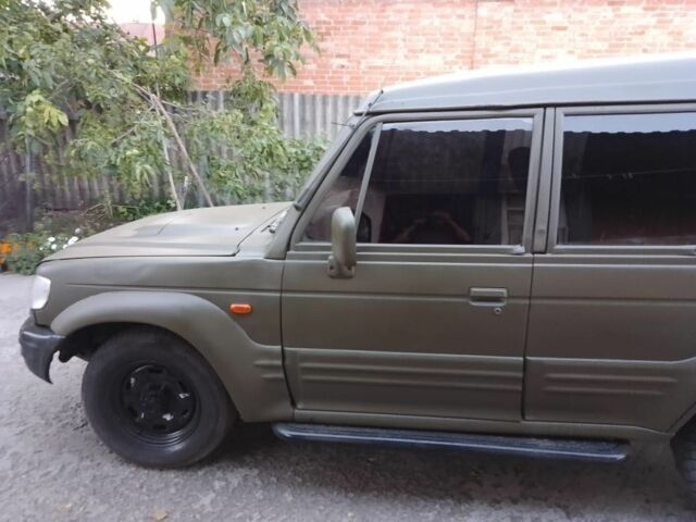 Зеленый Хендай Галлопер, объемом двигателя 2.5 л и пробегом 3 тыс. км за 160000 $, фото 1 на Automoto.ua