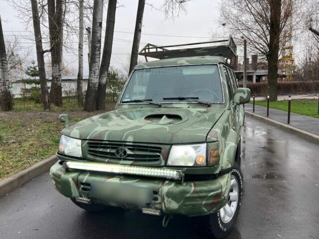 Зеленый Хендай Галлопер, объемом двигателя 2.5 л и пробегом 301 тыс. км за 3500 $, фото 1 на Automoto.ua