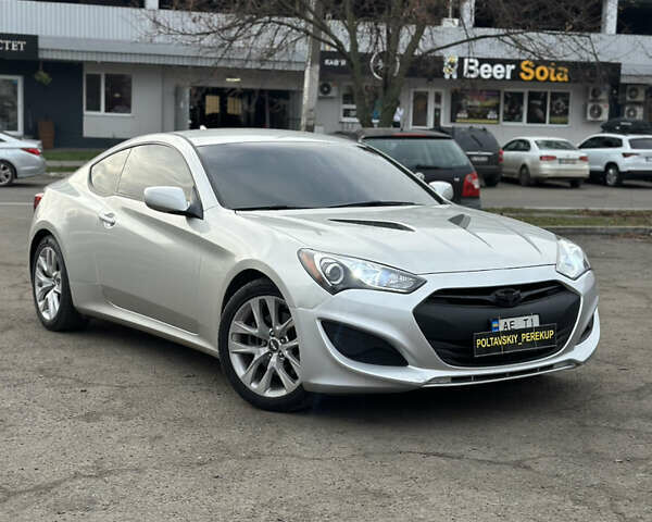 Сірий Хендай Генезис, об'ємом двигуна 2 л та пробігом 177 тис. км за 12900 $, фото 1 на Automoto.ua