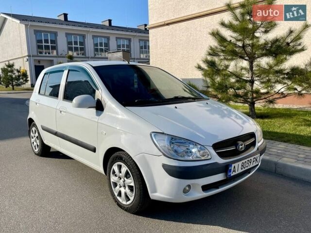 Белый Хендай Гетц, объемом двигателя 1.4 л и пробегом 142 тыс. км за 5600 $, фото 1 на Automoto.ua