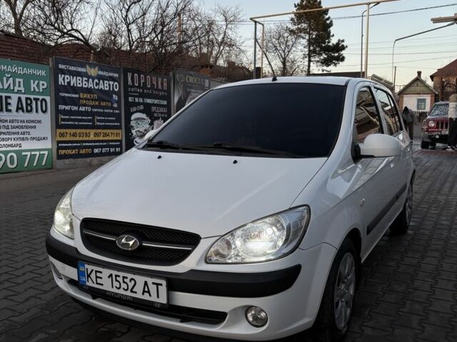 Белый Хендай Гетц, объемом двигателя 1.4 л и пробегом 197 тыс. км за 5800 $, фото 1 на Automoto.ua