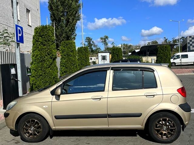 Бежевий Хендай Гетц, об'ємом двигуна 1.4 л та пробігом 152 тис. км за 5500 $, фото 1 на Automoto.ua