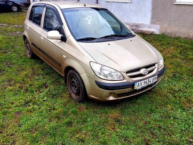 Бежевий Хендай Гетц, об'ємом двигуна 1.4 л та пробігом 92 тис. км за 5500 $, фото 1 на Automoto.ua