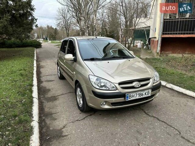 Бежевый Хендай Гетц, объемом двигателя 1.4 л и пробегом 95 тыс. км за 5700 $, фото 1 на Automoto.ua