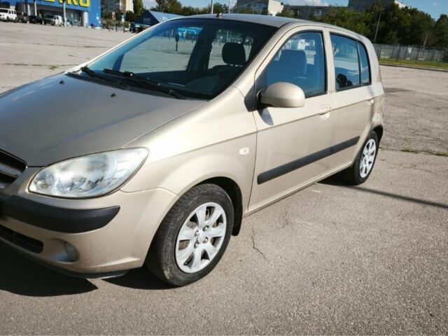 Бежевий Хендай Гетц, об'ємом двигуна 1.4 л та пробігом 197 тис. км за 4700 $, фото 1 на Automoto.ua