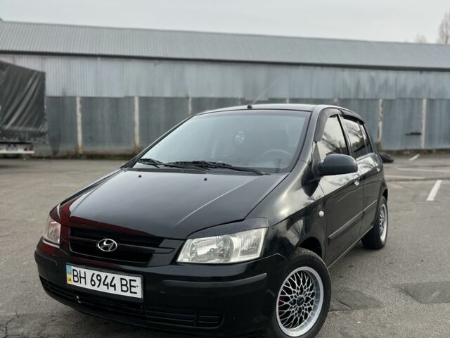 Черный Хендай Гетц, объемом двигателя 1.3 л и пробегом 300 тыс. км за 4599 $, фото 1 на Automoto.ua