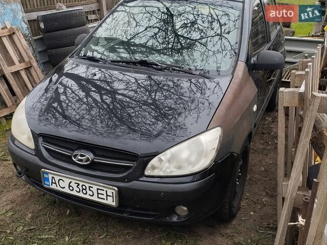 Черный Хендай Гетц, объемом двигателя 1.09 л и пробегом 290 тыс. км за 1000 $, фото 1 на Automoto.ua